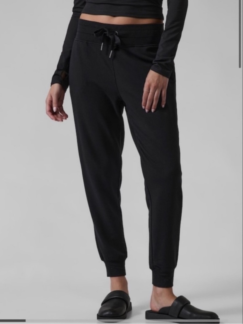 Athleta Balance Black V-Waist Drawstring Joggers with Ribbed Ankles XL New
